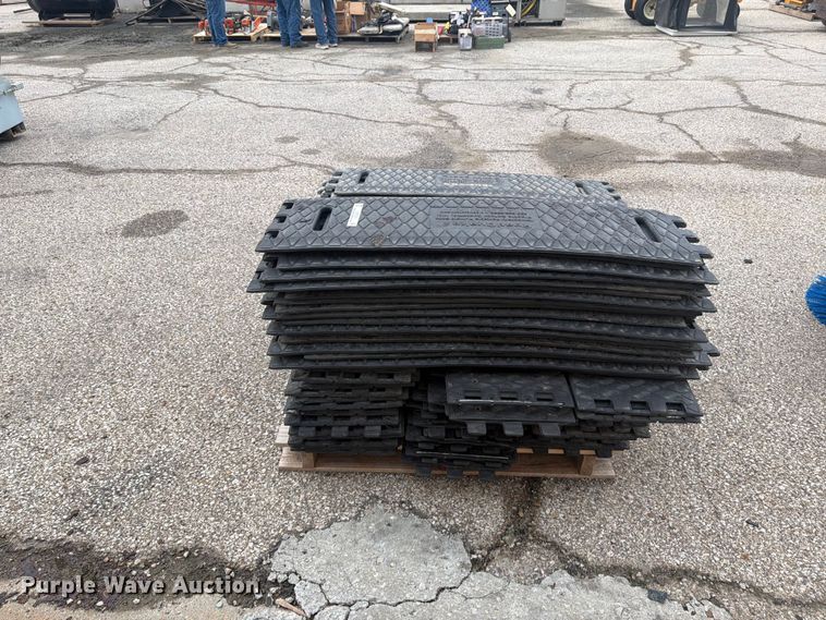 image for item DY3359 Portable rumble strips