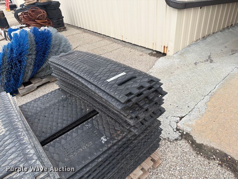 image for item DY3359 Portable rumble strips