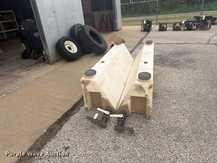 image for item DY3360 (2) saddle tanks