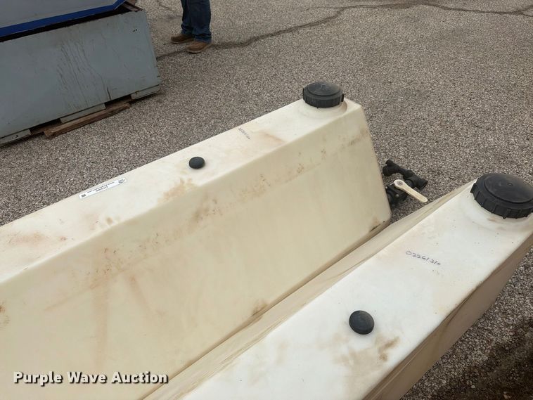 image for item DY3360 (2) saddle tanks