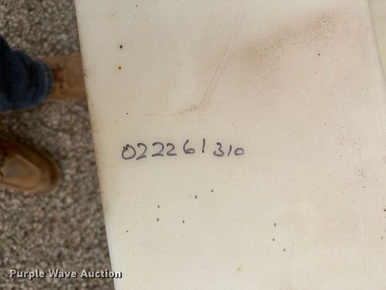 image for item DY3360 (2) saddle tanks
