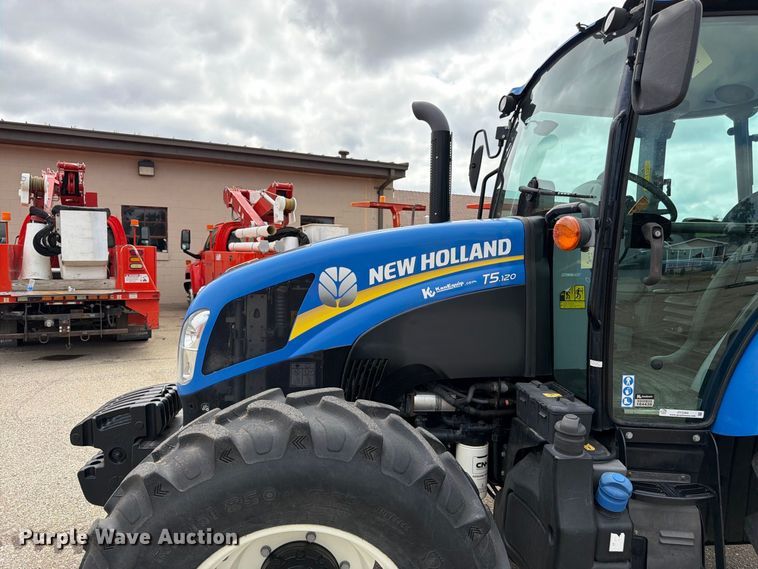 image for item DY3365 2019 New Holland T5.120 MFWD tractor