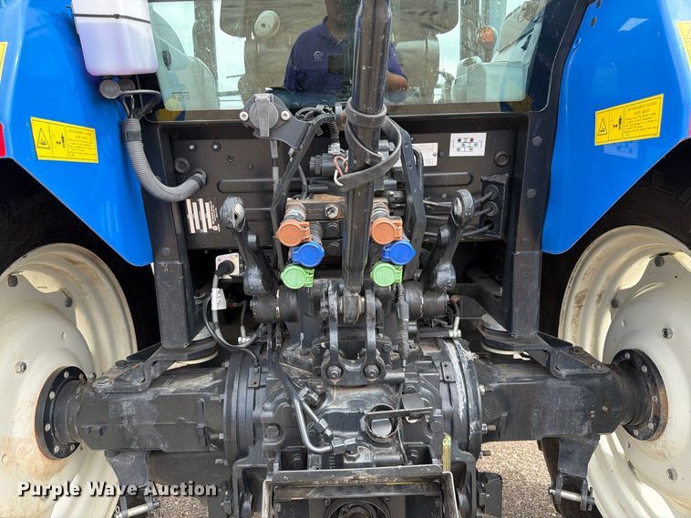 image for item DY3365 2019 New Holland T5.120 MFWD tractor