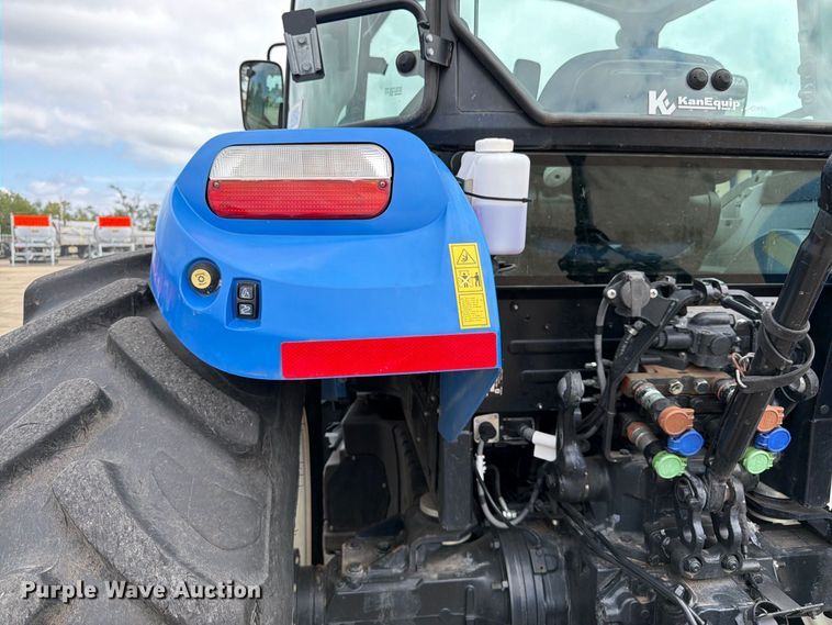 image for item DY3365 2019 New Holland T5.120 MFWD tractor