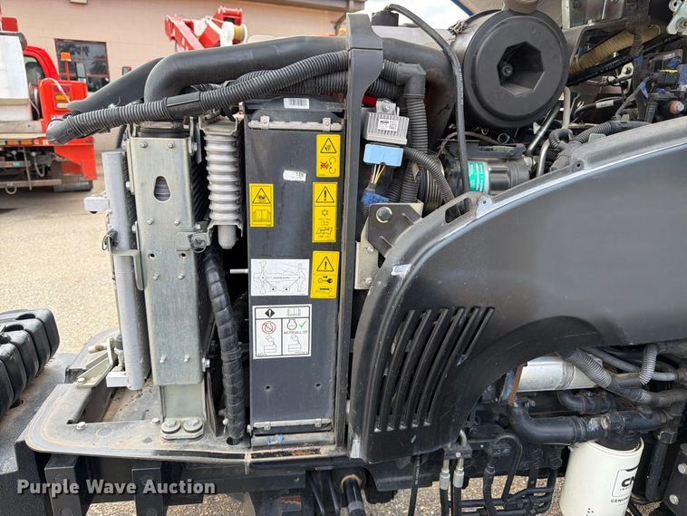 image for item DY3365 2019 New Holland T5.120 MFWD tractor