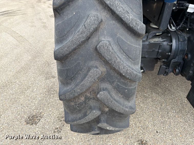 image for item DY3365 2019 New Holland T5.120 MFWD tractor