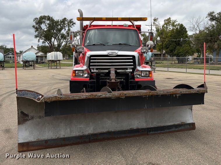 image for item DY3366 2009 Sterling L7500 dump truck