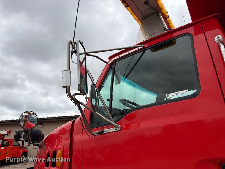 image for item DY3366 2009 Sterling L7500 dump truck