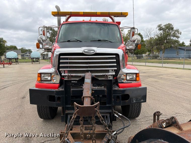 image for item DY3366 2009 Sterling L7500 dump truck