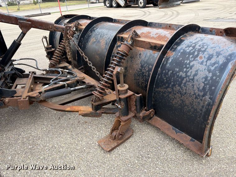 image for item DY3366 2009 Sterling L7500 dump truck
