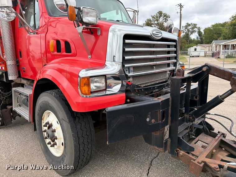 image for item DY3366 2009 Sterling L7500 dump truck