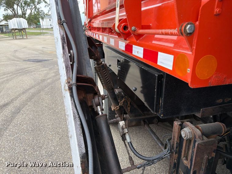 image for item DY3366 2009 Sterling L7500 dump truck