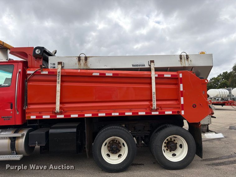 image for item DY3366 2009 Sterling L7500 dump truck