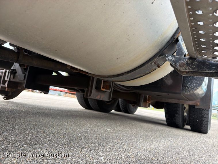 image for item DY3366 2009 Sterling L7500 dump truck
