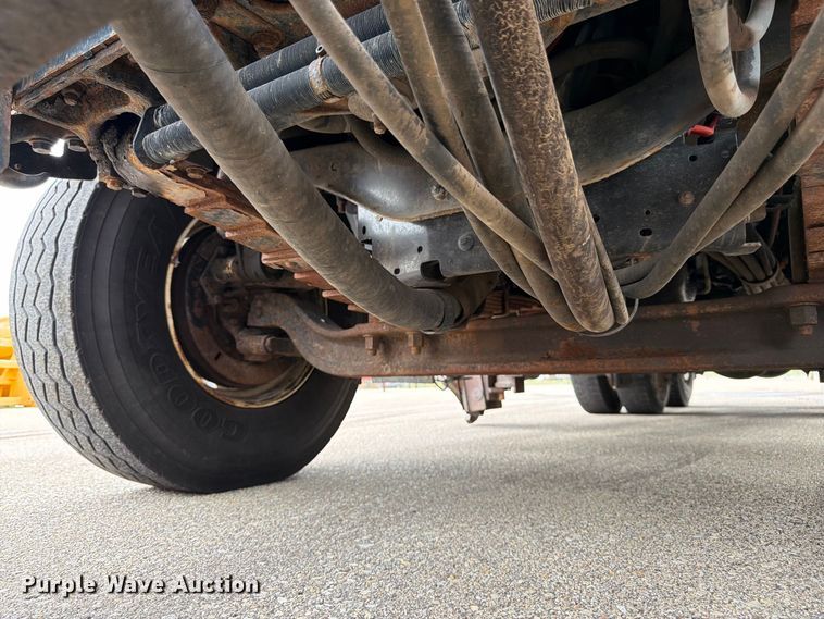 image for item DY3366 2009 Sterling L7500 dump truck