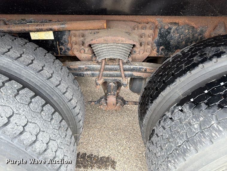 image for item DY3366 2009 Sterling L7500 dump truck
