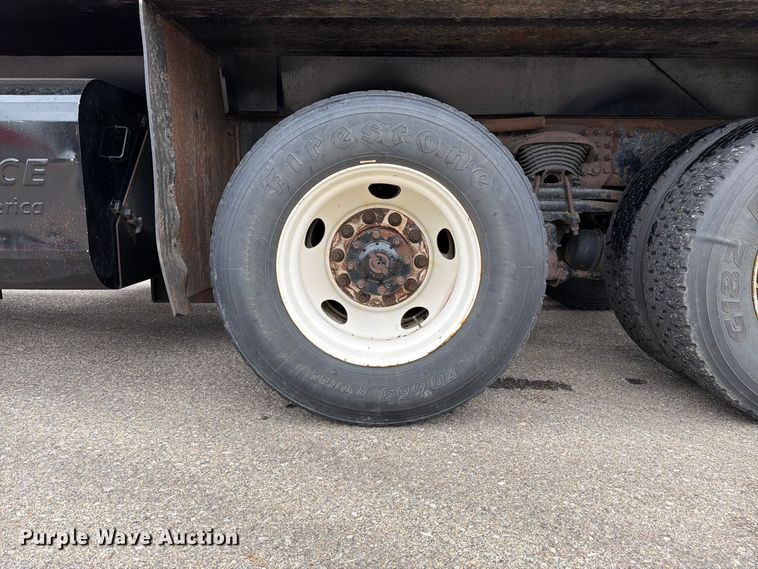 image for item DY3366 2009 Sterling L7500 dump truck