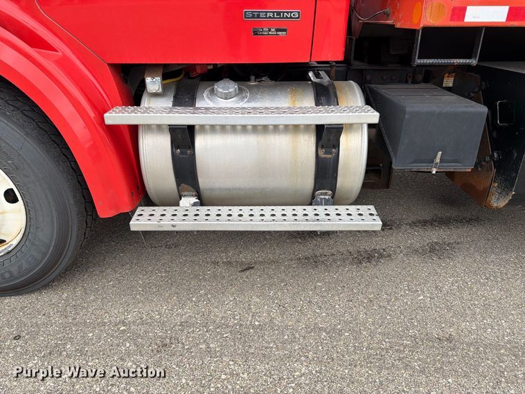 image for item DY3367 2009 Sterling L7500  dump truck