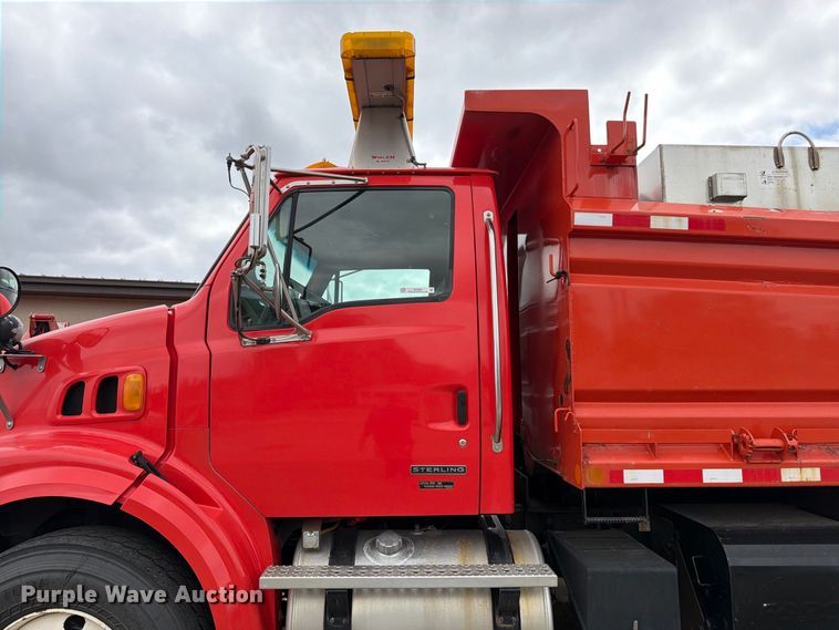 image for item DY3367 2009 Sterling L7500  dump truck