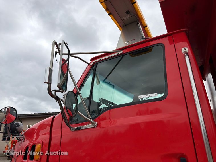 image for item DY3367 2009 Sterling L7500  dump truck
