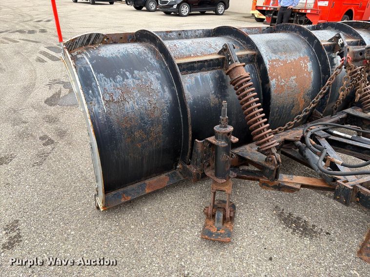 image for item DY3367 2009 Sterling L7500  dump truck