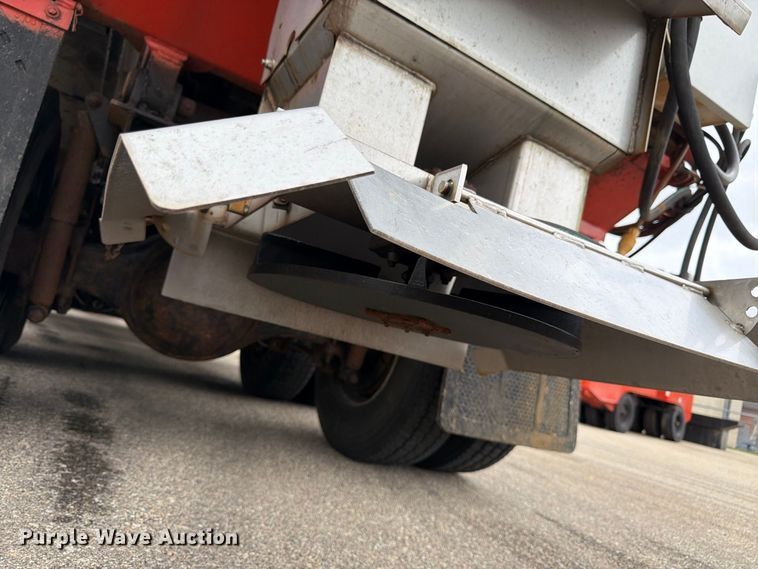 image for item DY3367 2009 Sterling L7500  dump truck