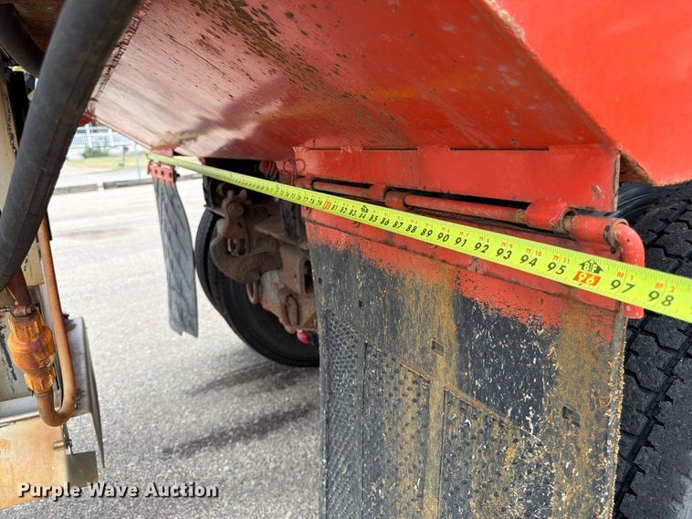 image for item DY3367 2009 Sterling L7500  dump truck