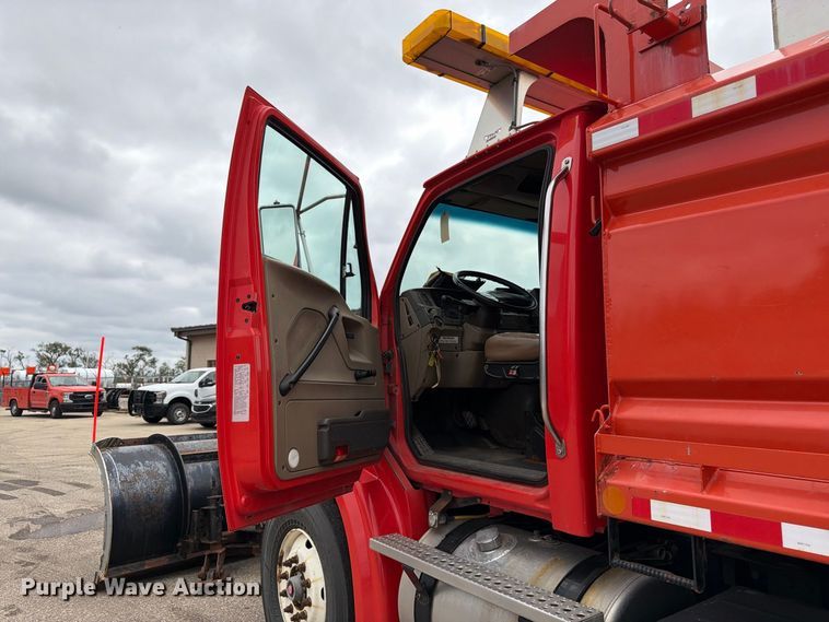 image for item DY3367 2009 Sterling L7500  dump truck