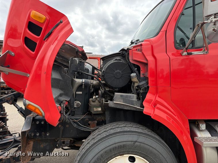 image for item DY3367 2009 Sterling L7500  dump truck