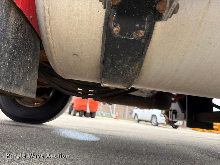 image for item DY3367 2009 Sterling L7500  dump truck