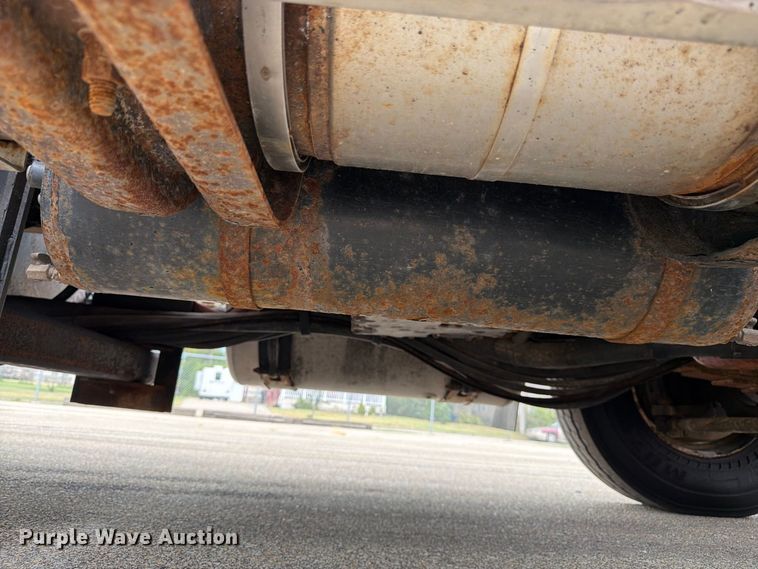 image for item DY3367 2009 Sterling L7500  dump truck