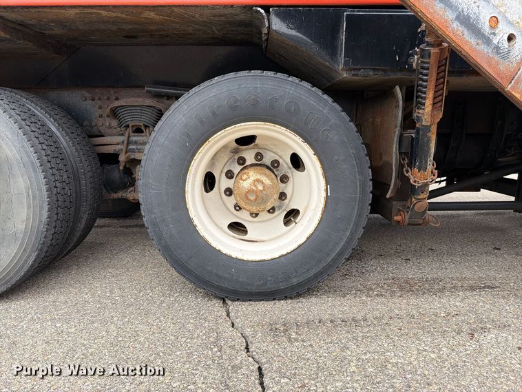image for item DY3367 2009 Sterling L7500  dump truck