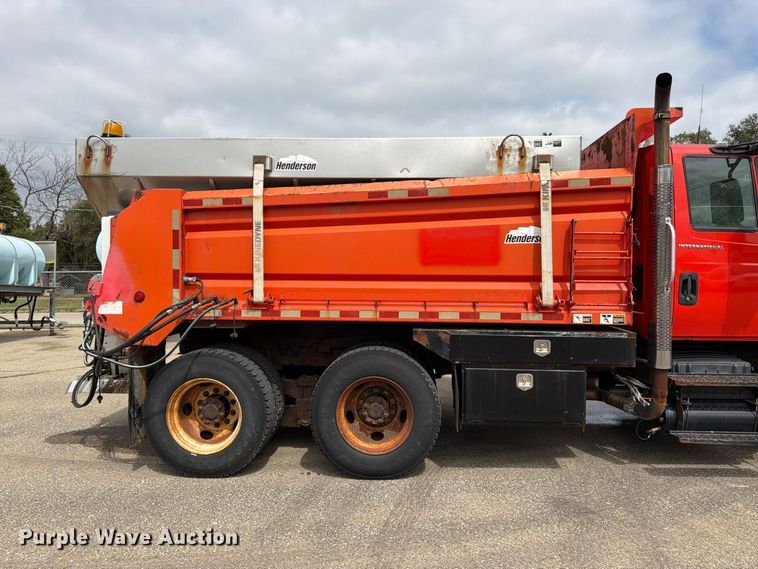 image for item DY3368 2007 International 7400 dump truck