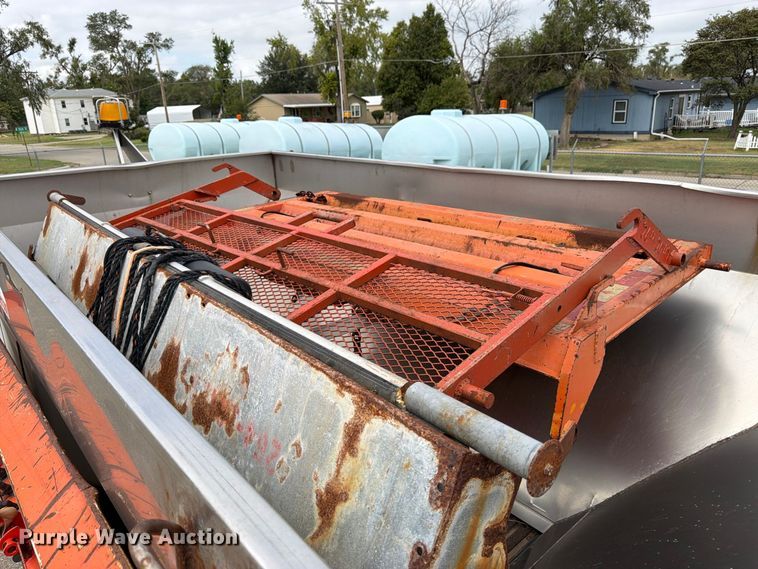 image for item DY3368 2007 International 7400 dump truck