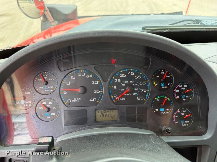 image for item DY3368 2007 International 7400 dump truck