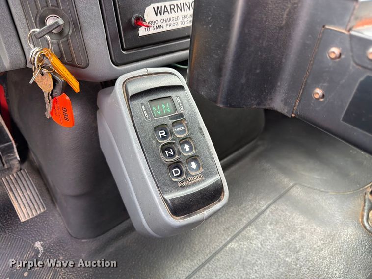 image for item DY3368 2007 International 7400 dump truck