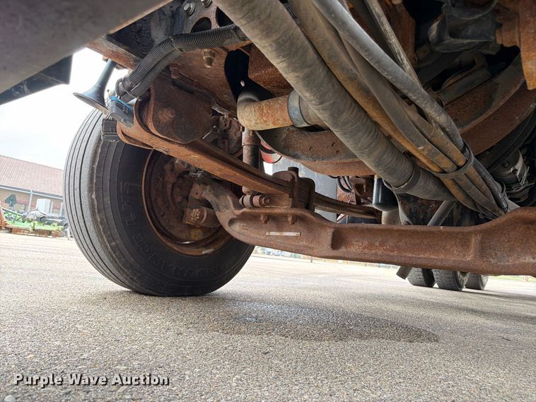 image for item DY3368 2007 International 7400 dump truck