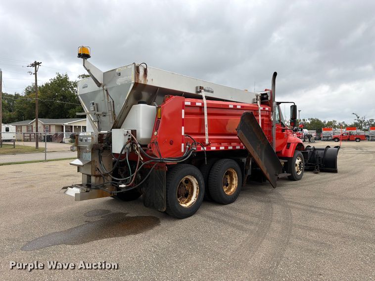 image for item DY3369 2007 International 7400 dump truck