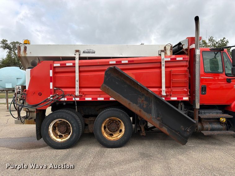 image for item DY3369 2007 International 7400 dump truck