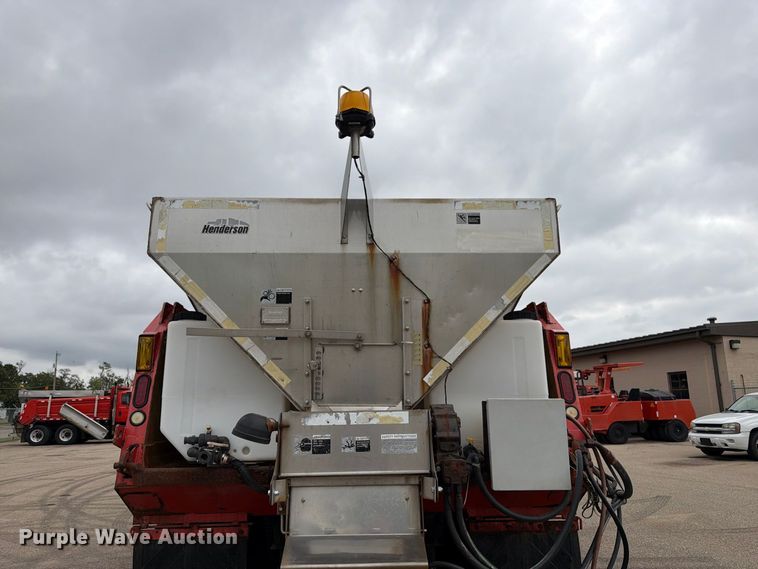 image for item DY3369 2007 International 7400 dump truck