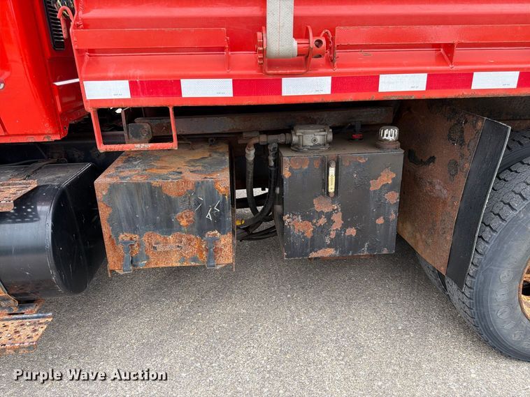 image for item DY3369 2007 International 7400 dump truck