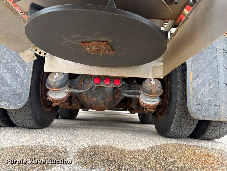 image for item DY3369 2007 International 7400 dump truck