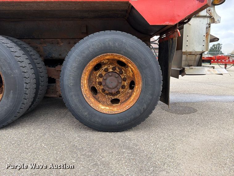 image for item DY3369 2007 International 7400 dump truck