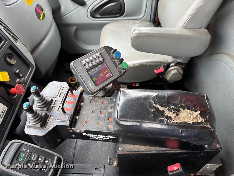 image for item DY3370 2007 International 7400 dump truck