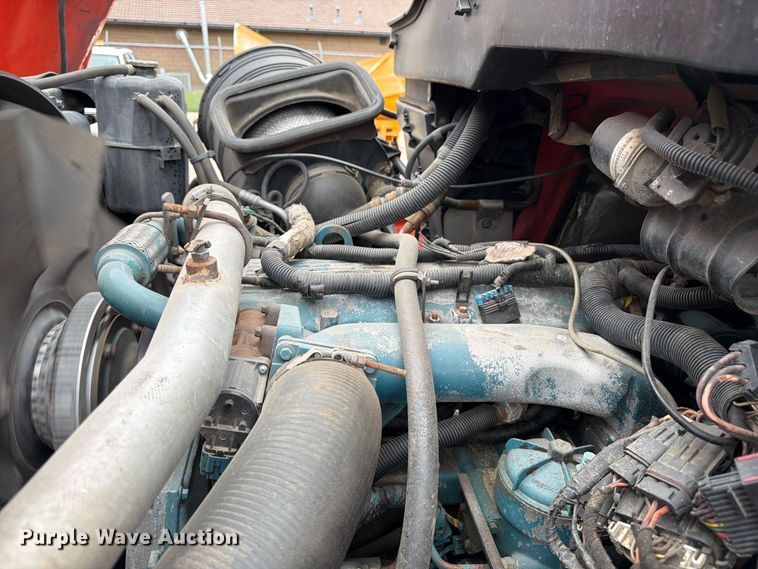 image for item DY3370 2007 International 7400 dump truck