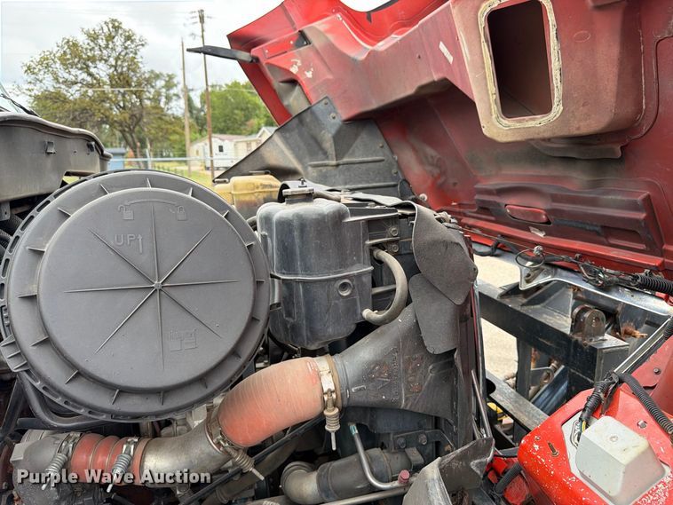 image for item DY3370 2007 International 7400 dump truck