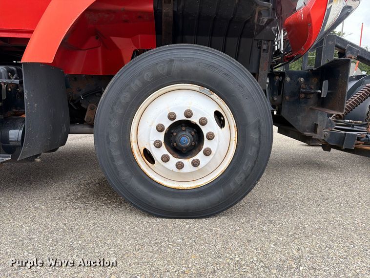 image for item DY3370 2007 International 7400 dump truck