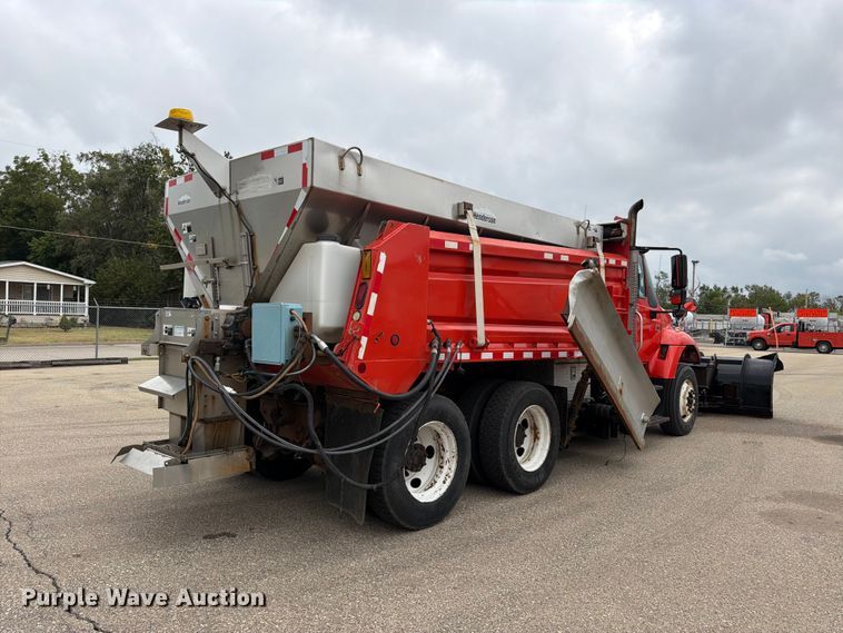 image for item DY3371 2007 International 7400 dump truck