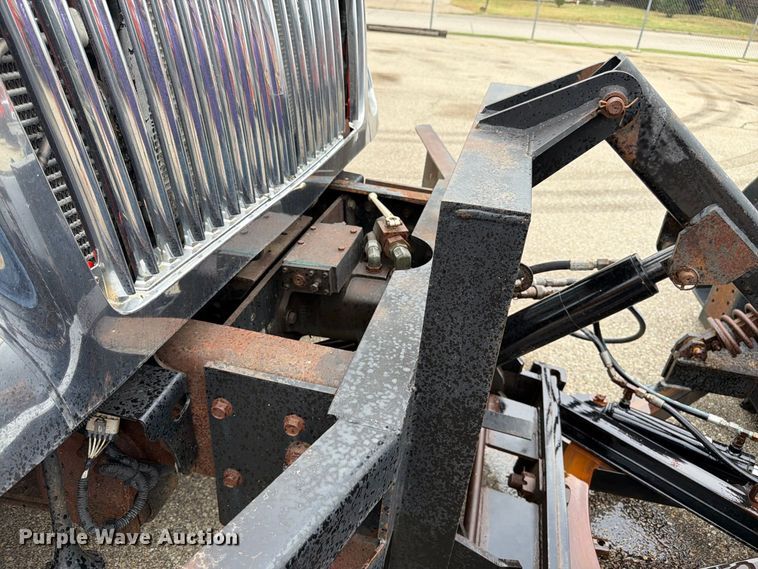 image for item DY3371 2007 International 7400 dump truck