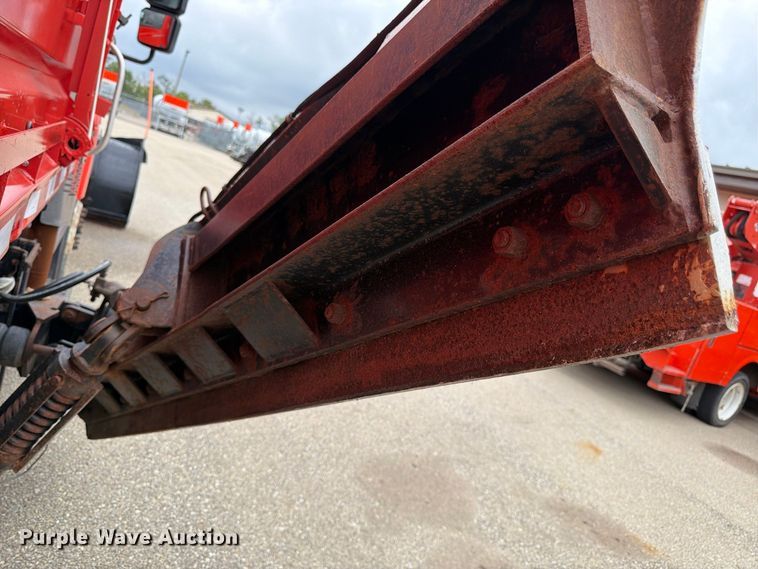 image for item DY3371 2007 International 7400 dump truck